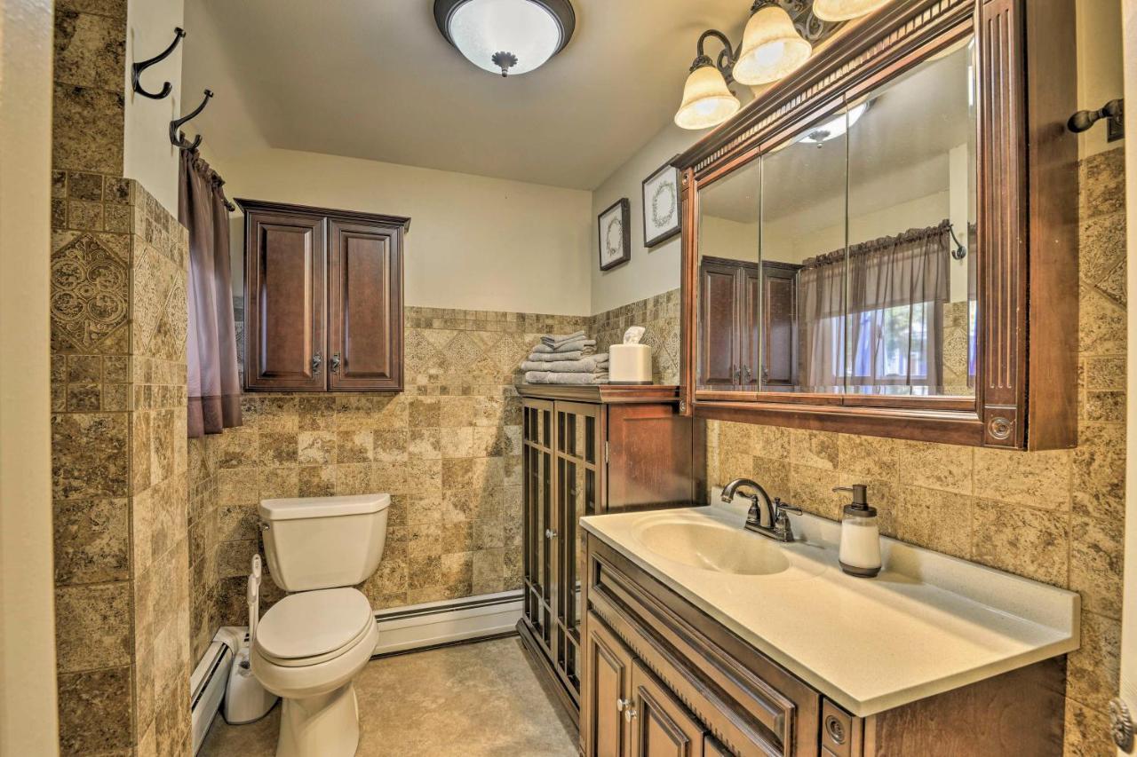 Spacious Home By Finger Lakes And Watkins Glen! Burdett Esterno foto