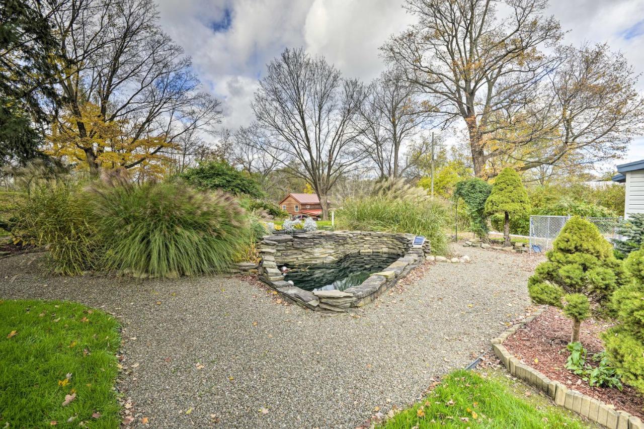 Spacious Home By Finger Lakes And Watkins Glen! Burdett Esterno foto