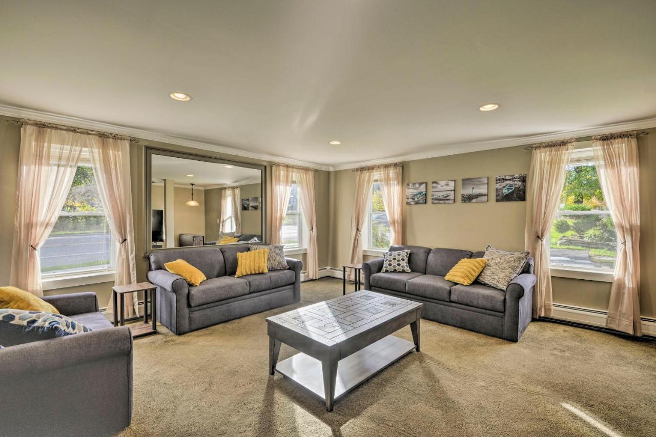 Spacious Home By Finger Lakes And Watkins Glen! Burdett Esterno foto