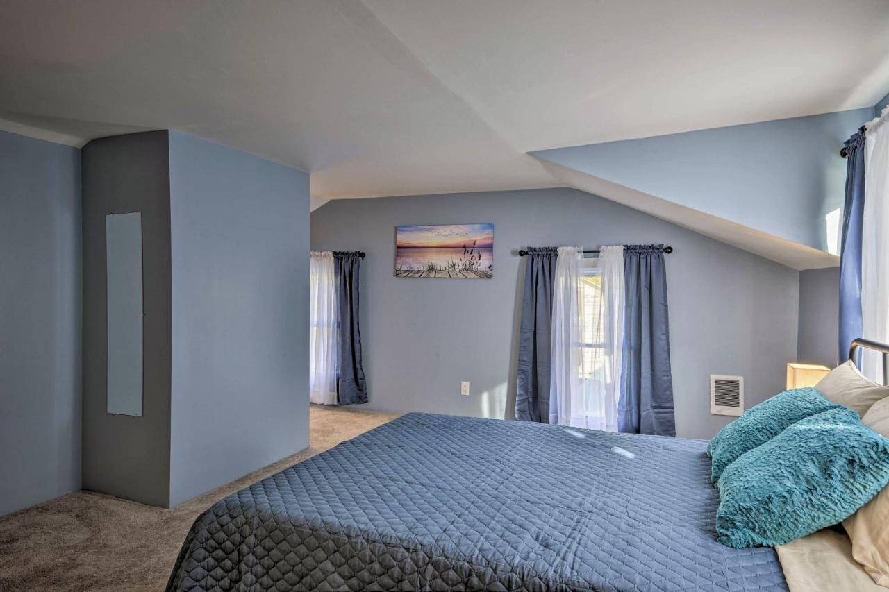 Spacious Home By Finger Lakes And Watkins Glen! Burdett Esterno foto